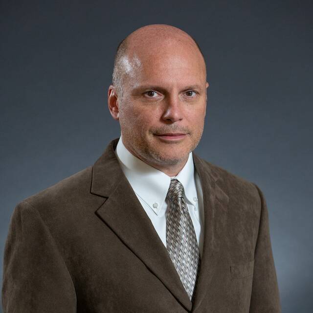 128013222_web1_o-Neill
ONeill