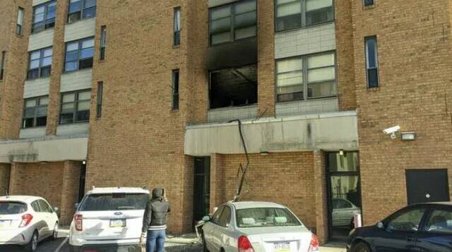 130399374_web1_Bnai-Brith-fire
The aftermath of a fire on the second floor at Bnai Brith Apartment Building at South Washington and East Northampton streets, Wilkes-Barre. Times Leader file photo