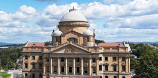 
			
				                                Luzerne County Courthouse.
                                 File Photo

			
		