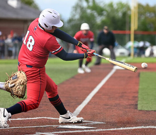 
			
				                                Pittston Area’s Jacoby Harnen singles in Silvio Giardina in the second inning.
                                 Tony Callaio | For Times Leader

			
		