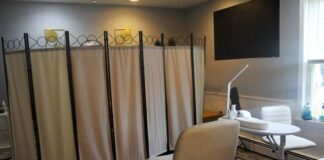 
			
				                                A peak inside Kaili’s LLC, a new salon in the Back Mountain, shows a manicure table as well as a privacy screen, for clients who come for waxing services.
                                 Margaret Roarty | Times Leader

			
		