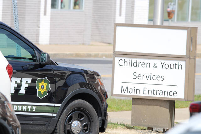131774981_web1_CYS-1
A Luzerne County Sheriffs Department vehicle blocks an entrance to the parking lot of the county human services building, which houses the Children, Youth and Families agency, on Wednesday afternoon.
Elizabeth Baumeister | Times Leader