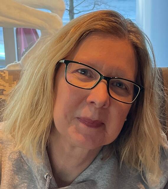 131915164_web1_sparich
Sparich